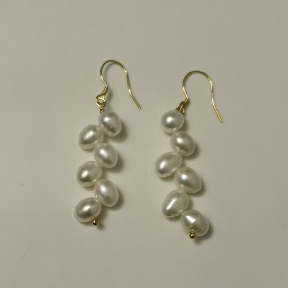 Pearl earrings - Picture 3 of 3